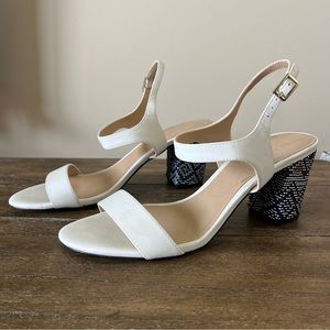 Expression White Heels with Blue Aztec Heel SZ 9US